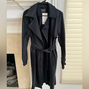Athleta Stellar Trench NWT small
